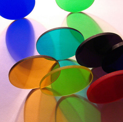 O vidro ótico do polarizador RG715 da folha A5 filtra 5mm a 200mm