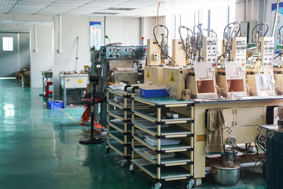 Lente universal feita sob encomenda da colimação do laser do foco do zumbido da câmera da fábrica por atacado